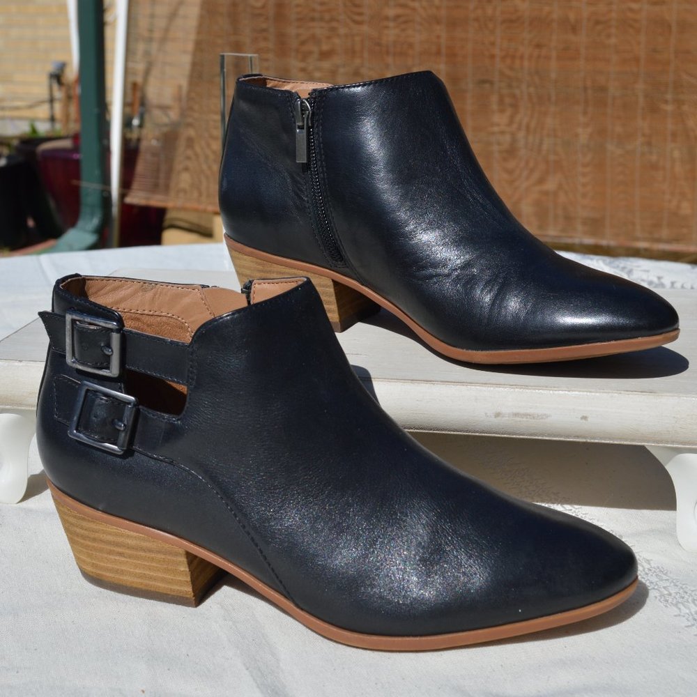 CLARKS LEATHER BLACK ANKLE BOOTS BUCKLE ADJUSTMENT & SIDE ZIP SIZE 8
